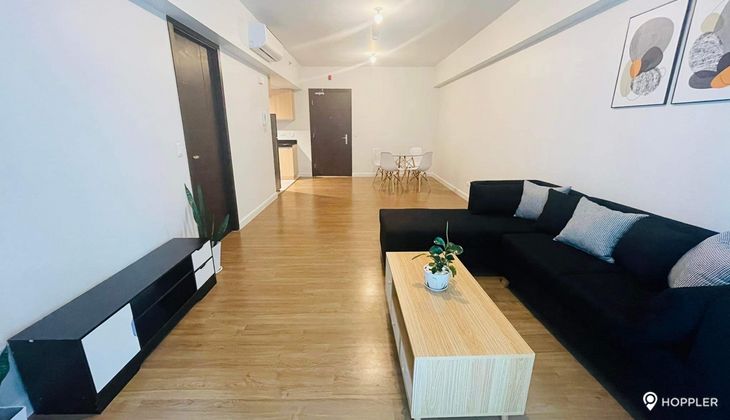 "1BR Condo for Rent in Solstice, Carmona, Makati"02