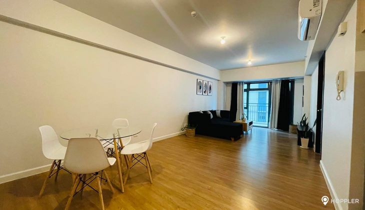 "1BR Condo for Rent in Solstice, Carmona, Makati"03