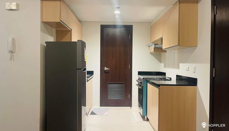"1BR Condo for Rent in Solstice, Carmona, Makati"04