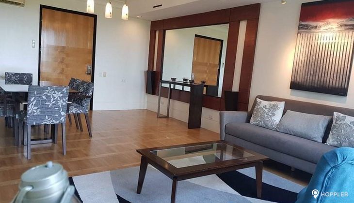 "2BR Condo for Rent in One McKinley Place, BGC - Bonifacio Global City, Taguig"02