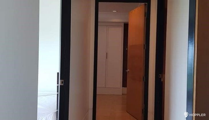"2BR Condo for Rent in One McKinley Place, BGC - Bonifacio Global City, Taguig"03
