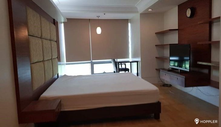 "2BR Condo for Rent in One McKinley Place, BGC - Bonifacio Global City, Taguig"04