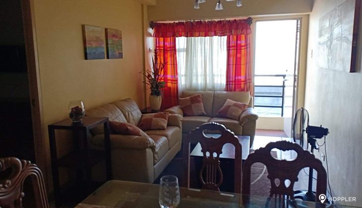 "2BR Condo for Rent in Rada Regency, Legazpi Village, Makati"01