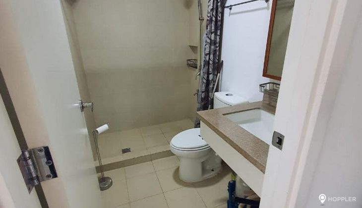 "2BR Condo for Rent in The Grove by Rockwell, Ugong, Pasig"04
