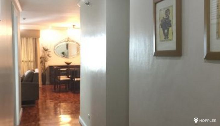 "2BR Condo for Rent in Classica Tower Condominium, Salcedo Village, Makati"08