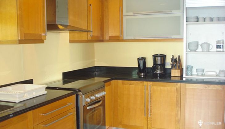 "2BR Condo for Rent in The Residences at Greenbelt, Legazpi Village, Makati"02