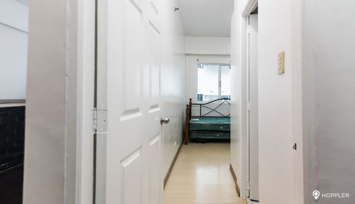 "2BR Condo for Rent in One Burgundy Plaza, Loyola Heights, Quezon City"05