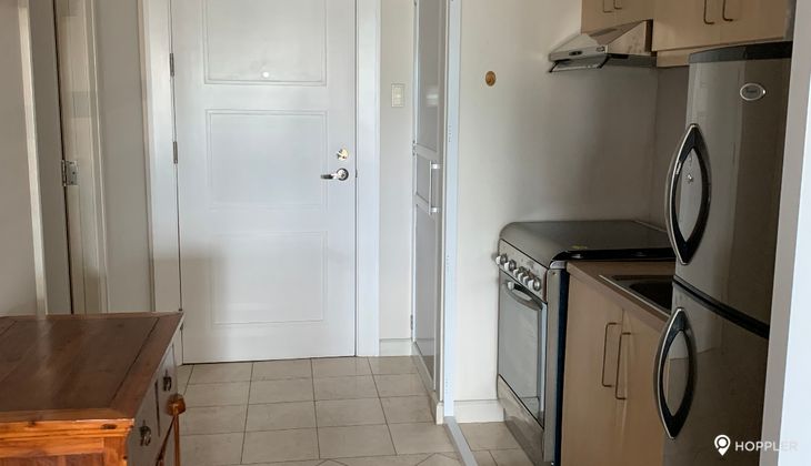 "Studio Condo for Rent in The Manansala, Rockwell Center, Makati"03