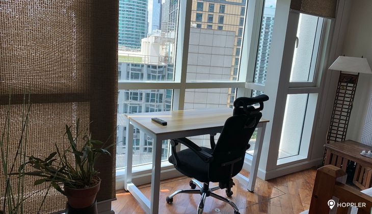 "Studio Condo for Rent in The Manansala, Rockwell Center, Makati"04