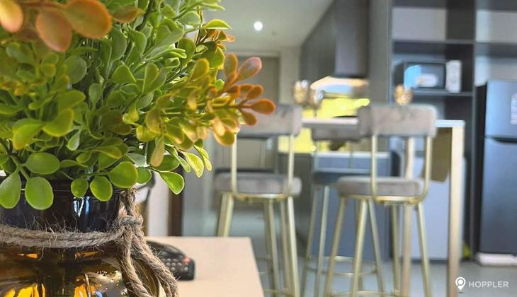 "2BR Condo for Rent in Antel Spa Residences, Poblacion, Makati"09