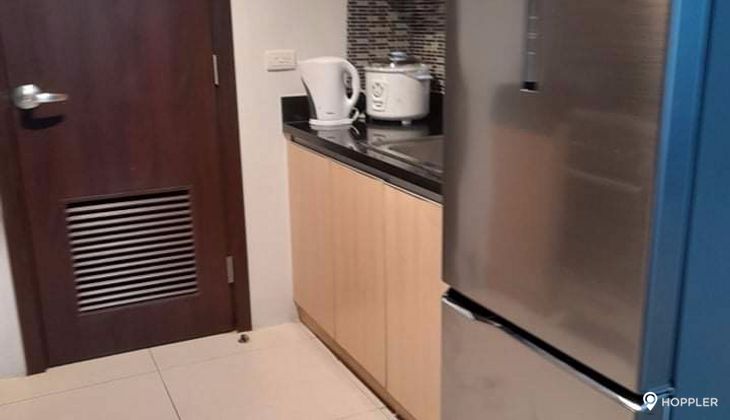 "1BR Condo for Rent in Solstice, Carmona, Makati"02
