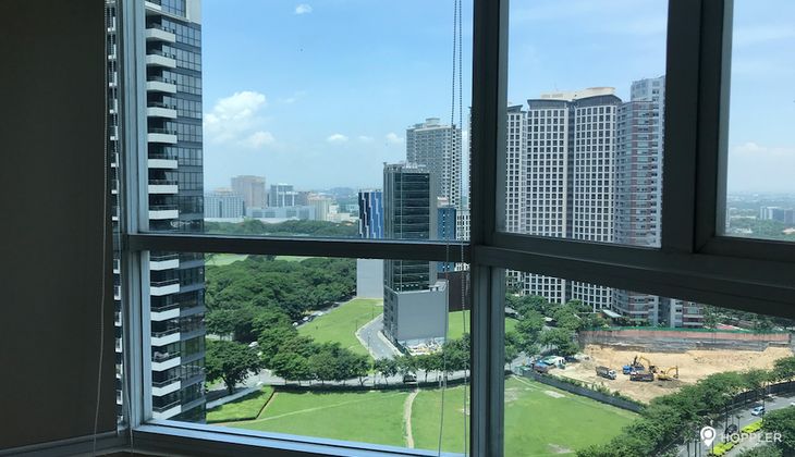 "2BR Condo for Rent in Seibu Tower, BGC - Bonifacio Global City, Taguig"04