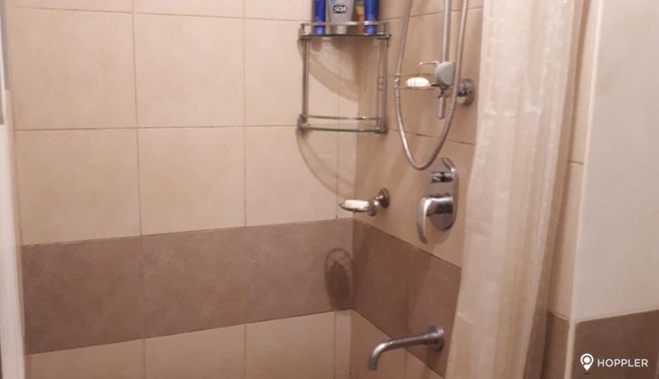"Studio Condo for Rent in Axis Residences, Buayang Bato, Mandaluyong"04