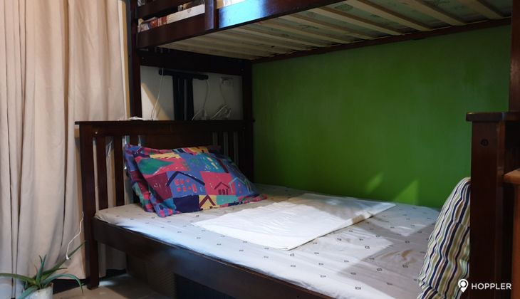 "Studio Condo for Rent in Axis Residences, Buayang Bato, Mandaluyong"07