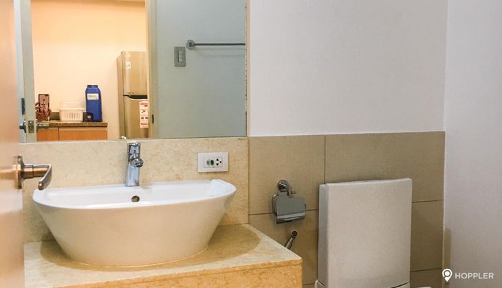 "Studio Condo for Rent in The St. Francis Shangri-La Place, Ortigas Center, Mandaluyong"07
