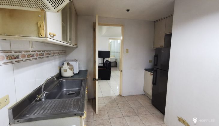 "2BR Condo for Rent in One Lafayette Square, Salcedo Village, Makati"06