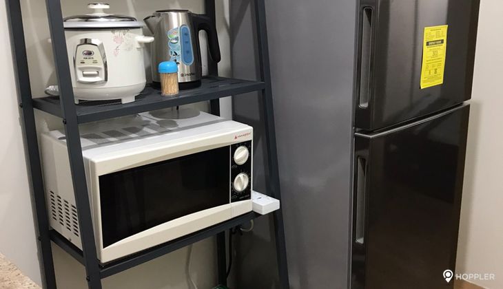 "1BR Condo for Rent in Laureano di Trevi, Pio del Pilar, Makati"06
