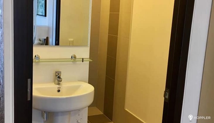 "Studio Condo for Rent in The Lerato, Bel-Air Village, Makati"02