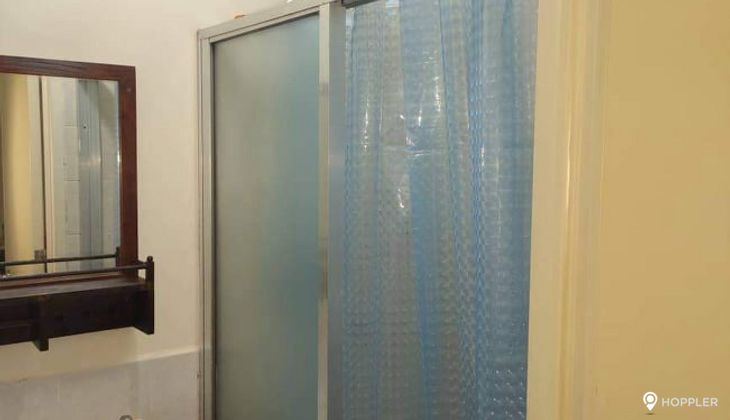 "2BR Condo for Rent in Bonifacio Heights, Lawton Avenue, Taguig"07