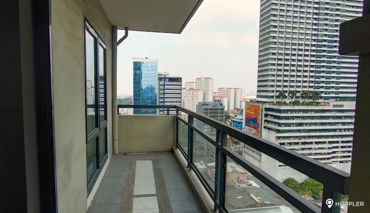 "3BR Condo for Rent in Flair Towers, Highway Hills, Mandaluyong"09