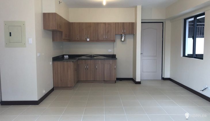 "3BR Condo for Rent in Ivory Wood, Acacia Estate, Taguig"02