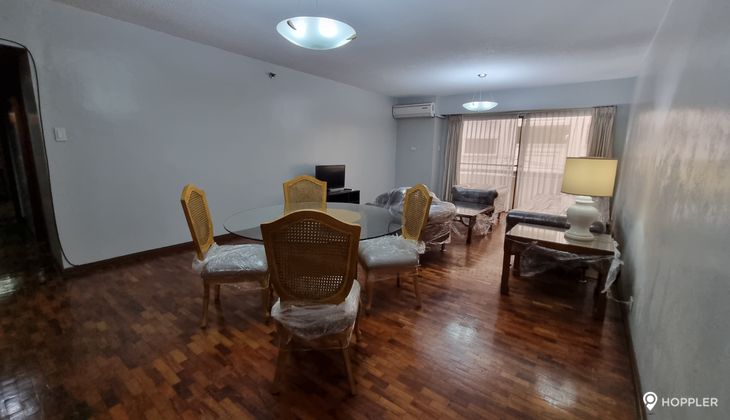 "2BR Condo for Rent in Tropical Palms, Legazpi Village, Makati"08