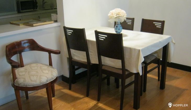 "1BR Condo for Rent in The Residences at Greenbelt, Legazpi Village, Makati"08