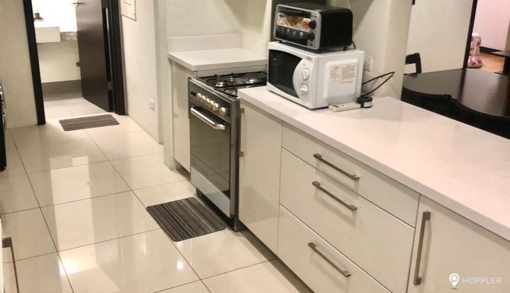 "1BR Condo for Rent in The Residences at Greenbelt, Legazpi Village, Makati"05