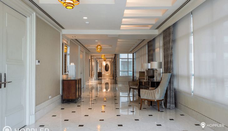 "1BR Condo for Rent in Edades Tower and Garden Villas, Rockwell Center, Makati"08