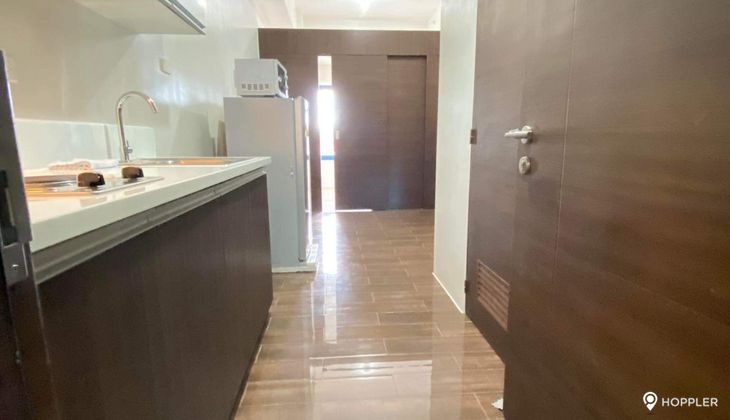 "1BR Condo for Rent in Air Residences, San Antonio Village, Makati"02