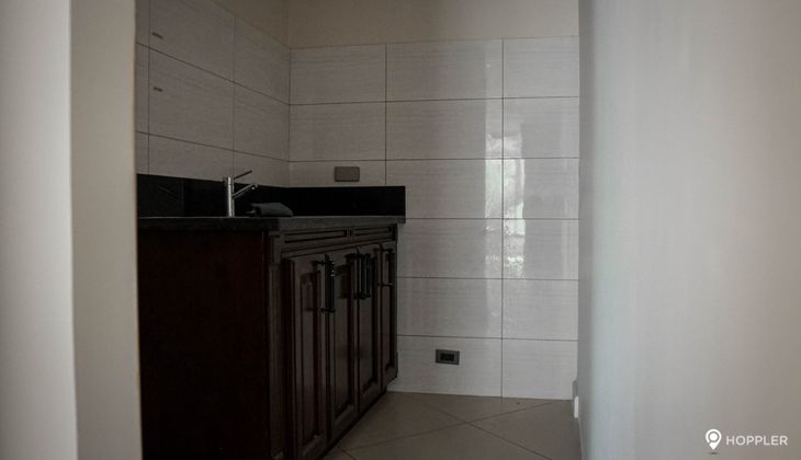 "5BR Condo for Rent in EW Building , Poblacion, Makati"10