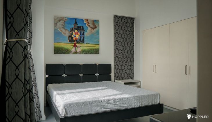 "2BR Condo for Rent in The Manansala, Rockwell Center, Makati"08
