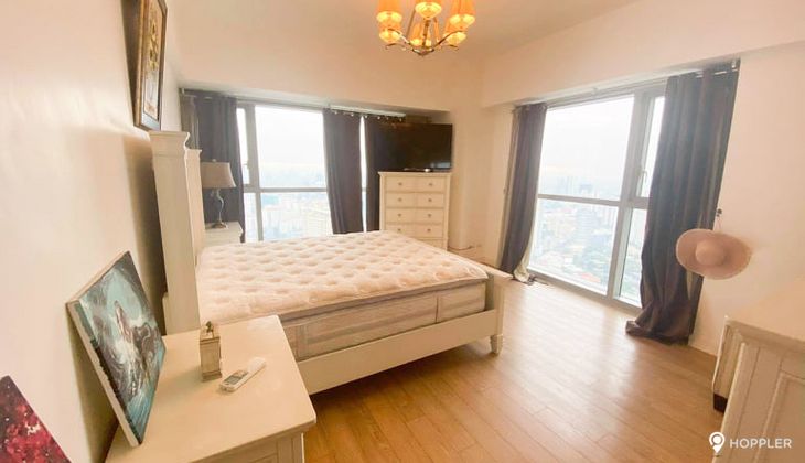 "2BR Condo for Rent in One Shangri-La Place, Ortigas Center, Mandaluyong"02