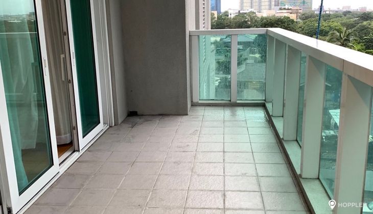 "1BR Condo for Rent in Park Terraces, San Lorenzo Village, Makati"05