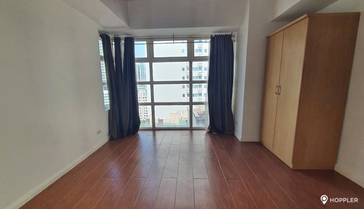 "1BR Condo for Rent in One Lafayette Square, Salcedo Village, Makati"09