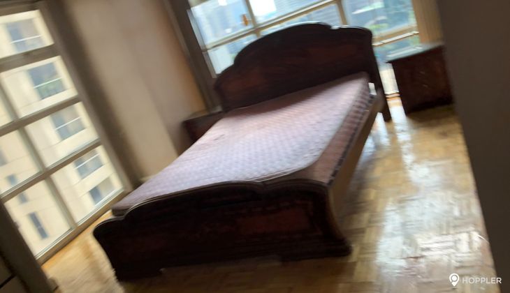 "2BR Condo for Rent in One Lafayette Square, Salcedo Village, Makati"03