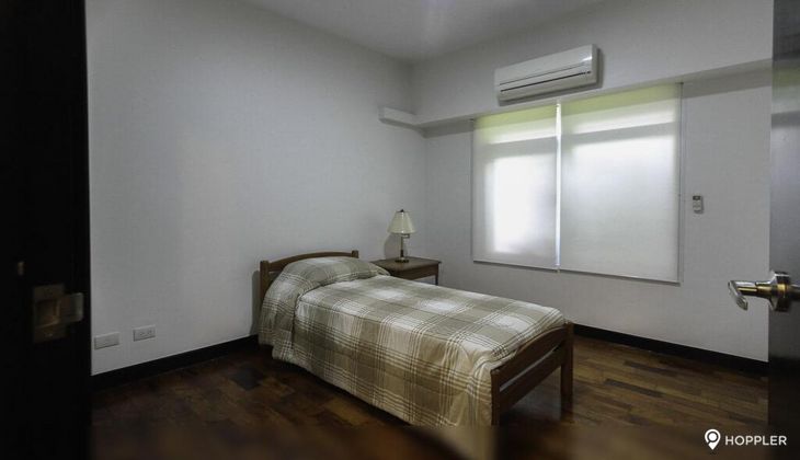 "3BR Condo for Rent in One Serendra, BGC - Bonifacio Global City, Taguig"03