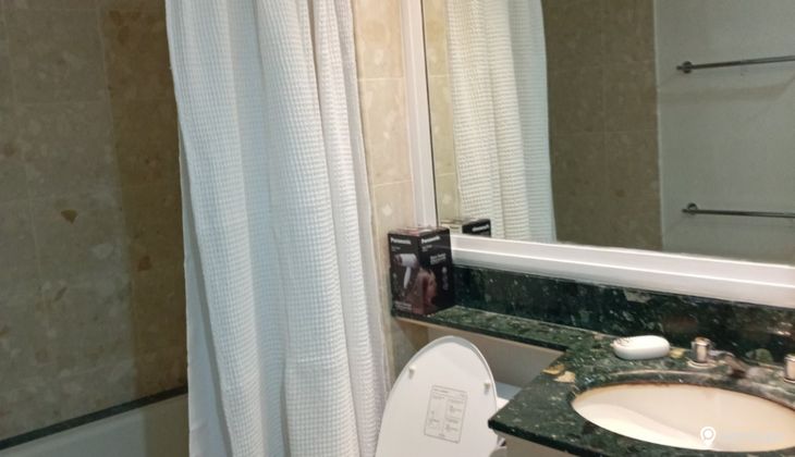 "1BR Condo for Rent in Amorsolo West, Rockwell Center, Makati"02
