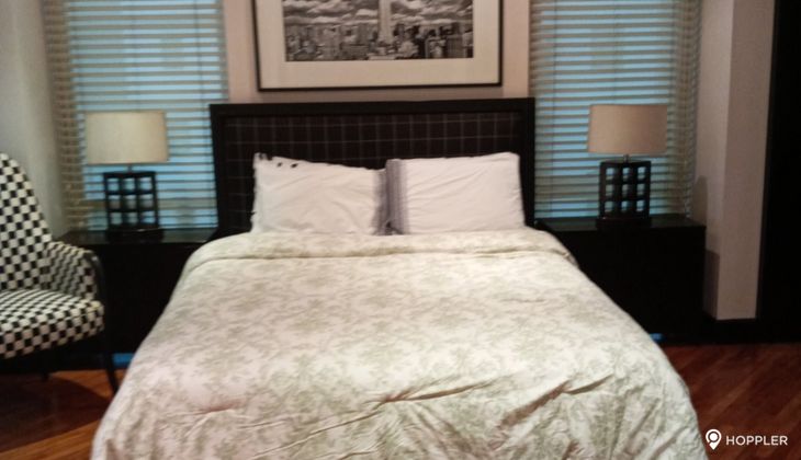 "1BR Condo for Rent in Amorsolo West, Rockwell Center, Makati"07