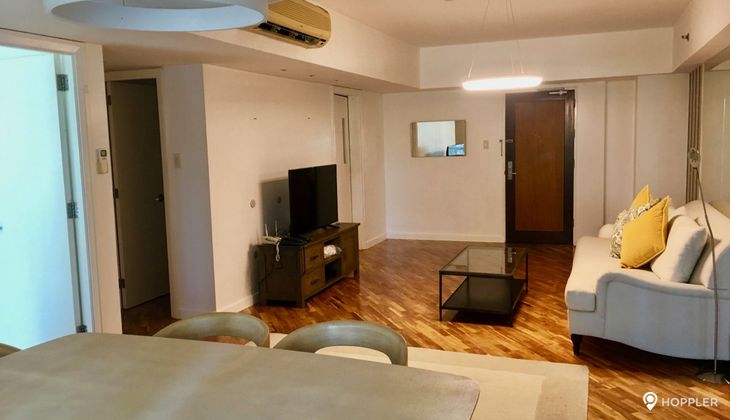 "2BR Condo for Rent in Joya Lofts and Towers, Rockwell Center, Makati"02