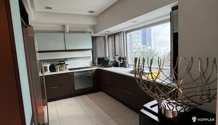 "2BR Condo for Rent in Pacific Plaza Towers, BGC - Bonifacio Global City, Taguig"10