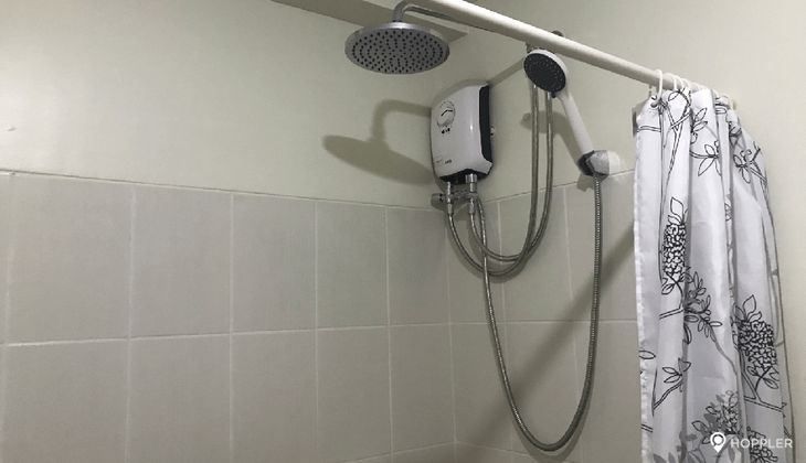 "2BR Condo for Rent in Zinnia Towers, Balintawak, Quezon City"09