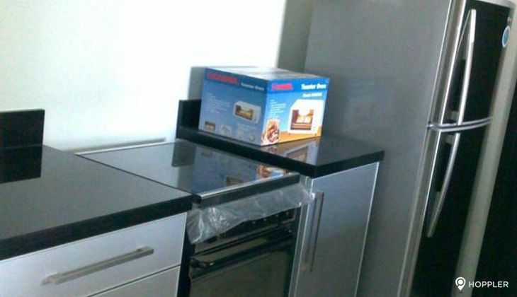 "1BR Condo for Rent in The Residences at Greenbelt, Legazpi Village, Makati"05