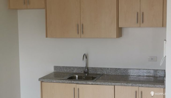"1BR Condo for Rent in Paseo De Roces, Pio del Pilar, Makati"05