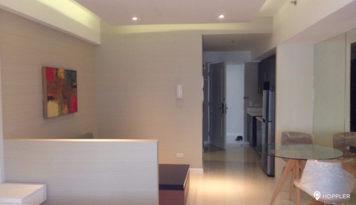 "Studio Condo for Rent in Senta, Legazpi Village, Makati"05