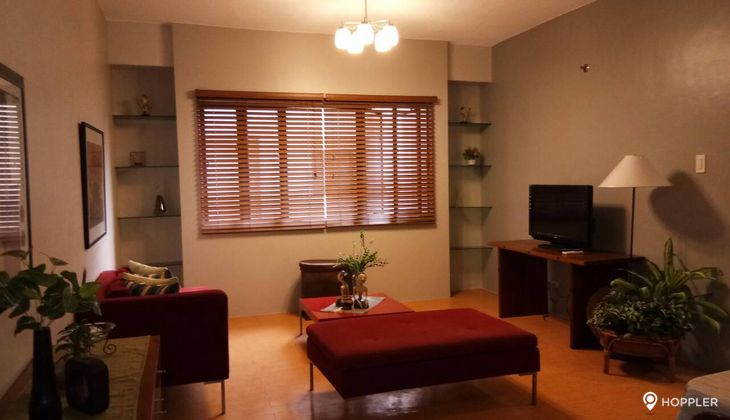 "2BR Condo for Rent in One Orchard Road, Eastwood City, Quezon City"04