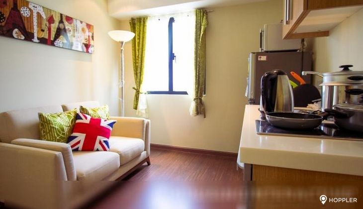 "1BR Condo for Rent in The Knightsbridge Residences, Poblacion, Makati"02