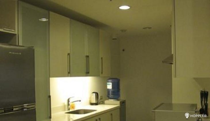 "1BR Condo for Rent in The Residences at Greenbelt, Legazpi Village, Makati"04