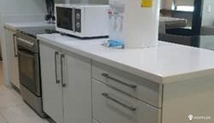 "1BR Condo for Rent in The Residences at Greenbelt, Legazpi Village, Makati"02
