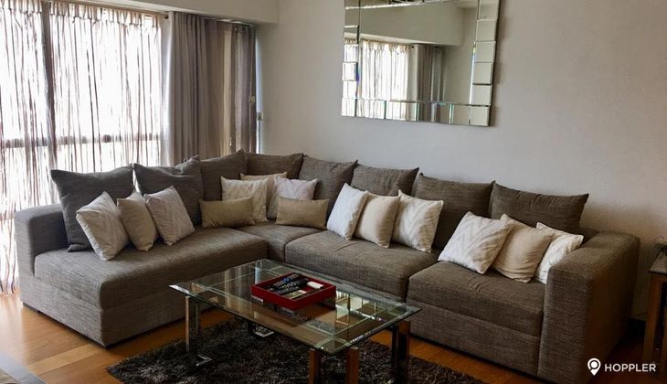 "1BR Condo for Rent in The Residences at Greenbelt, Legazpi Village, Makati"03